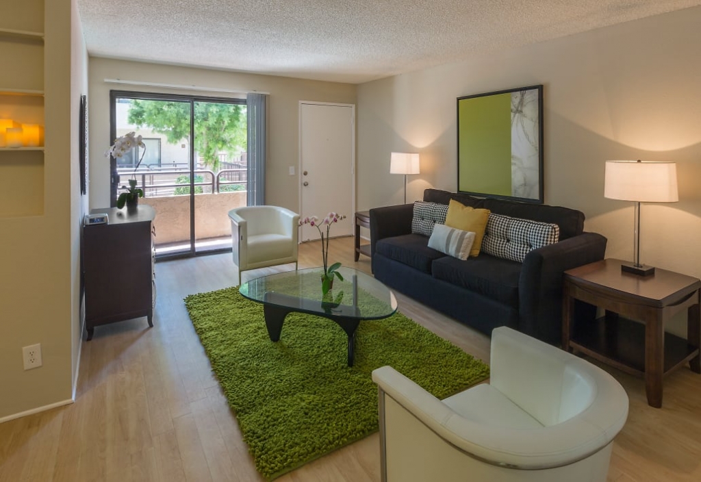 Private Bedroom near CSUN Aloha Housing